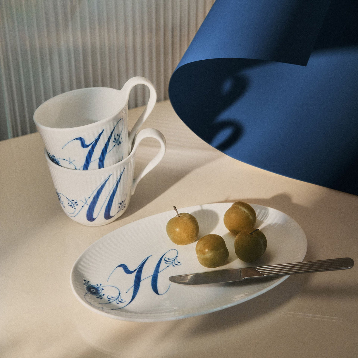 Alphabet Collection High Handle Cup, H, 33 cl - US 5482
