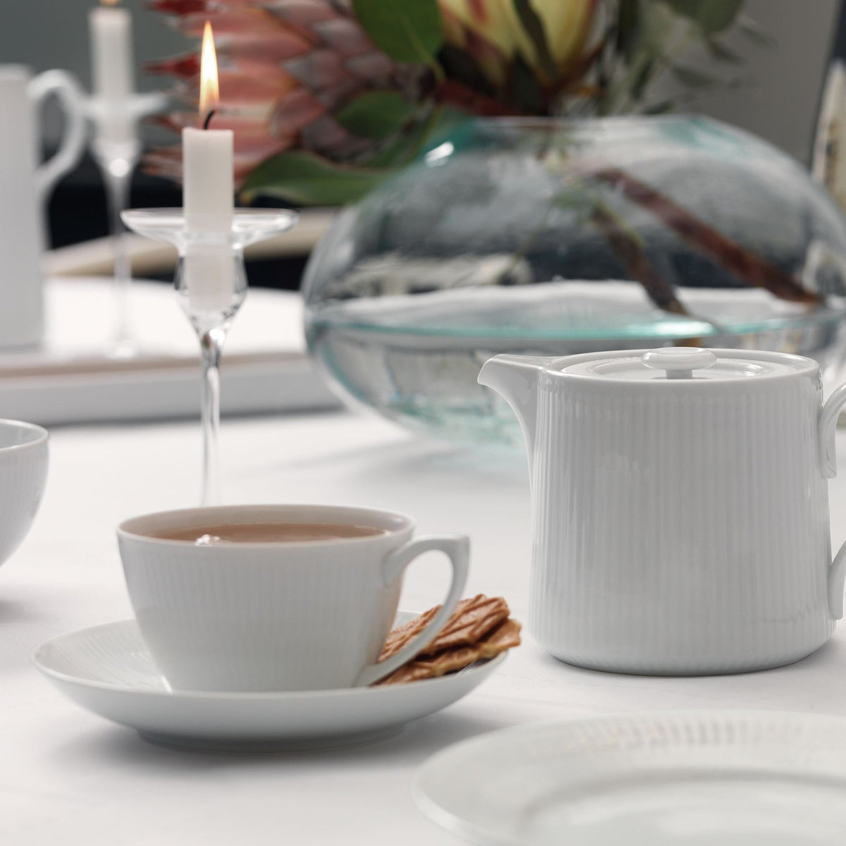 White Fluted Cup and Saucer, 28 cl - US 8029