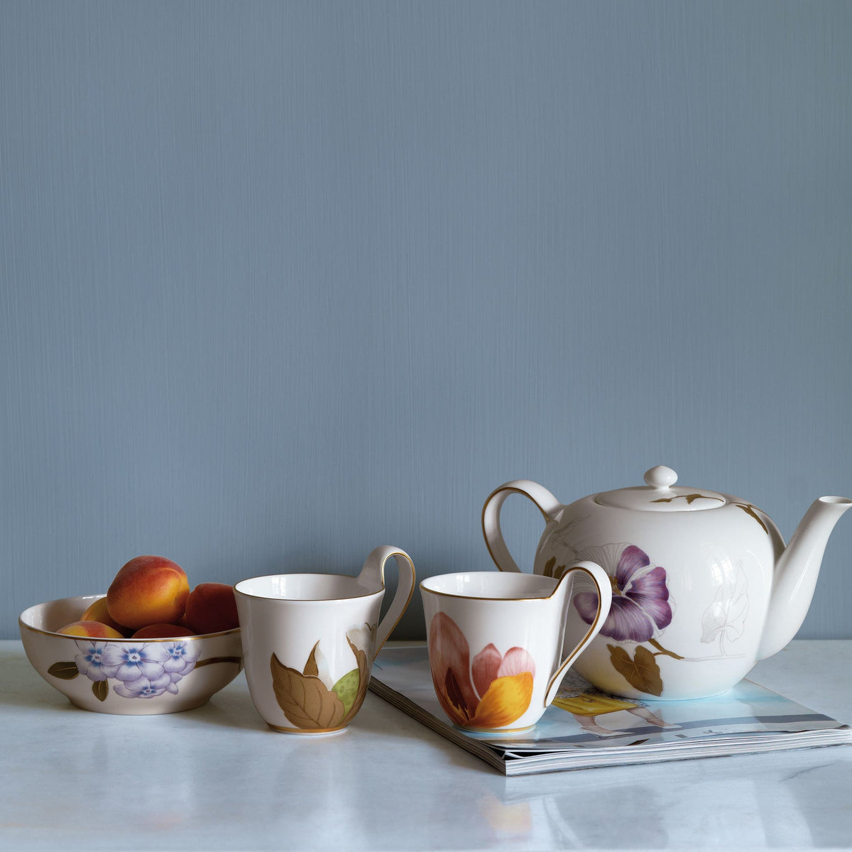 Flora High Handle Cup and Saucer, Magnolia, 27 cl - US 4764
