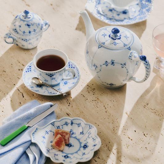 Blue Fluted Plain Teapot, 70 cl - US 7925