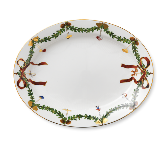 Star Fluted Christmas Dish, 37 cm - US 8729