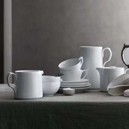 White Fluted Teapot, 75 cl - US 3937
