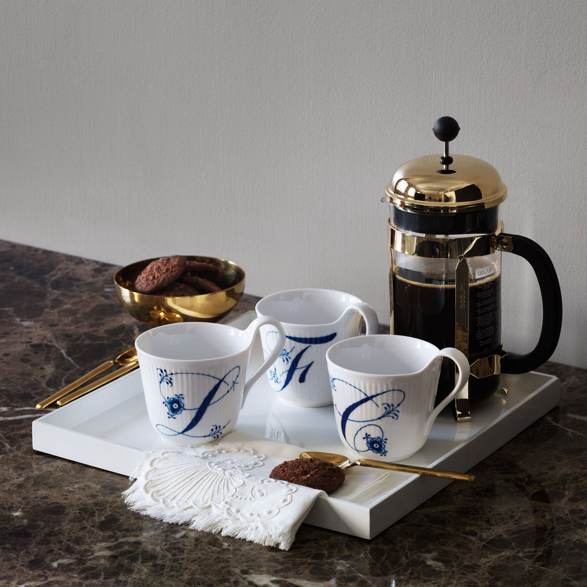 Alphabet Collection High Handle Cup, F, 33 cl - US 7788
