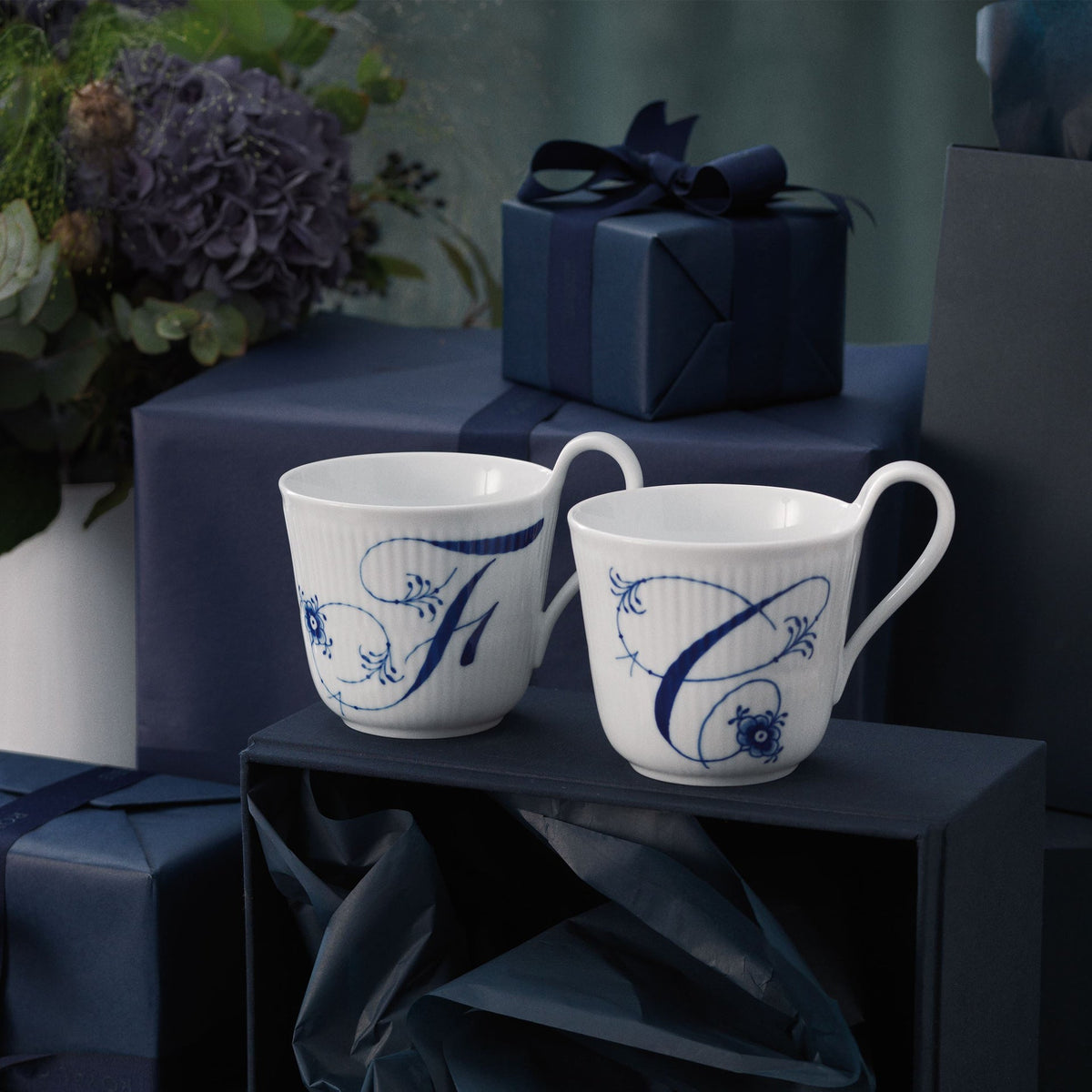 Alphabet Collection High Handle Cup, F, 33 cl - US 7788
