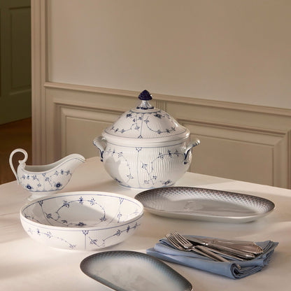 Blue Fluted Plain Tureen with Lid, 460 cl - US 4068
