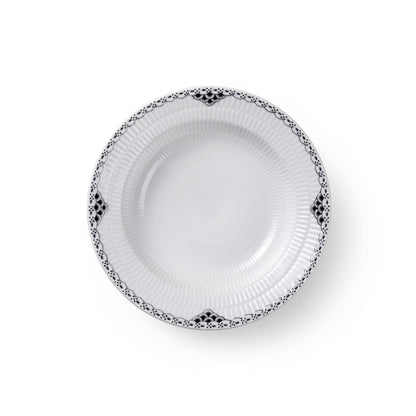 Black Lace Deep Plate, 21 cm - US 8632