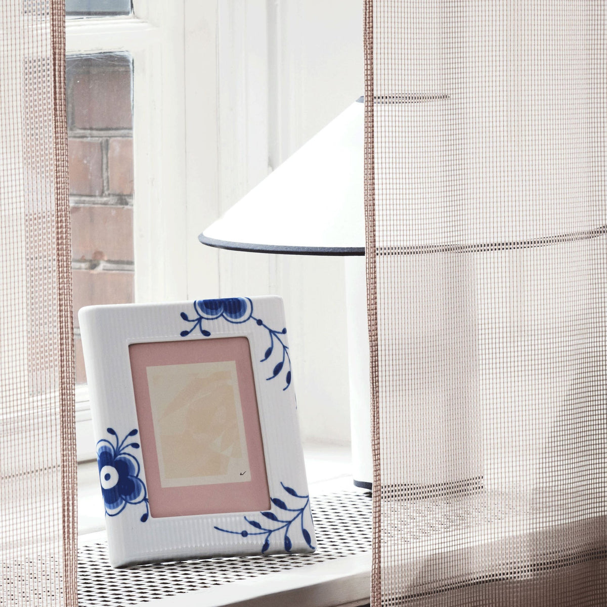Blue Fluted Mega Picture Frame, 21 cm - US 9593